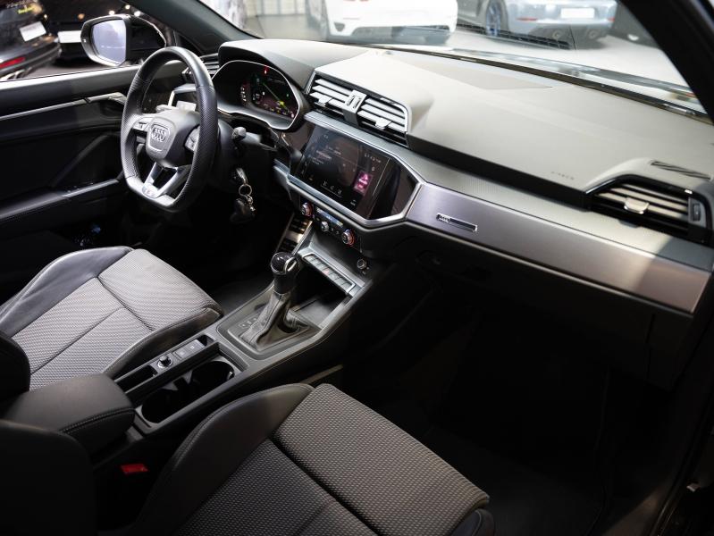 Voitures occasions Audi Q3 S line Champagne-au-Mont-d'Or