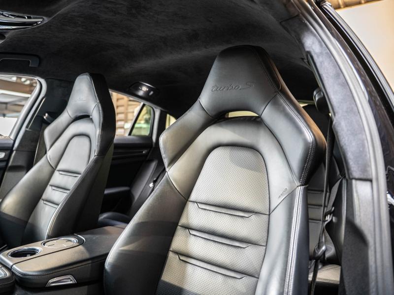 Voitures occasions PORSCHE PANAMERA Turbo S E-Hybrid Champagne-au-Mont-d'Or