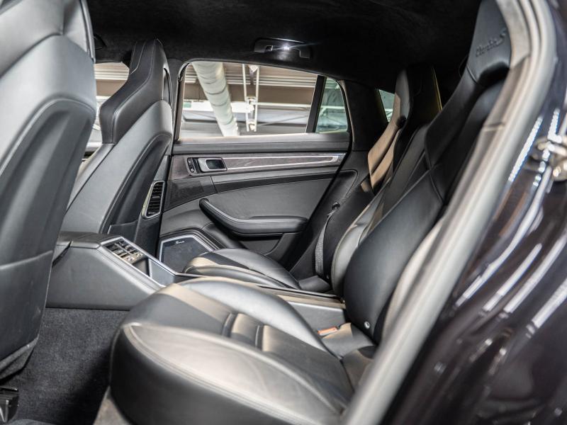 Voitures occasions PORSCHE PANAMERA Turbo S E-Hybrid Champagne-au-Mont-d'Or