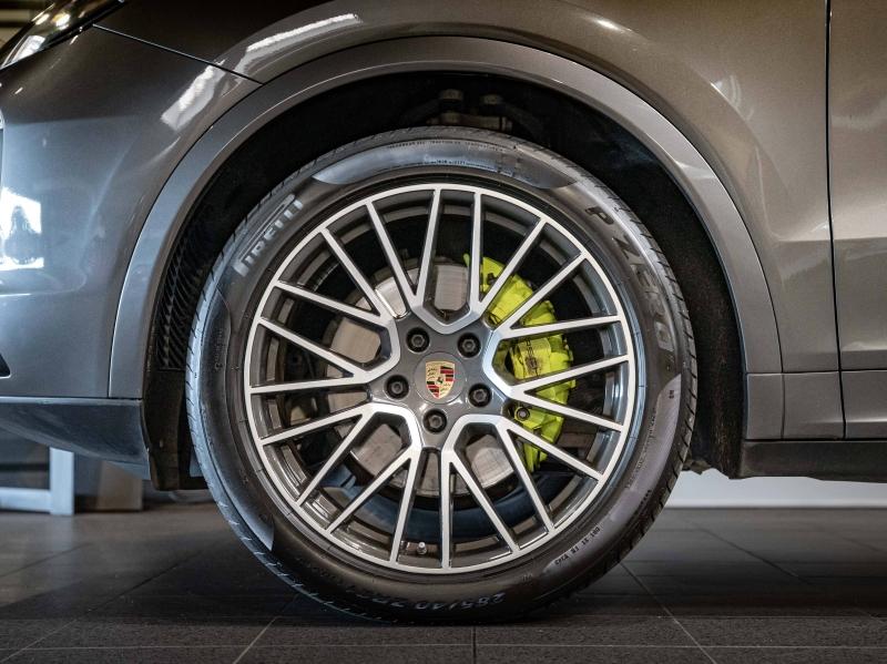 Voitures occasions PORSCHE CAYENNE E-Hybrid Champagne-au-Mont-d'Or