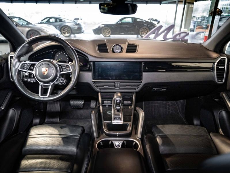 Voitures occasions PORSCHE CAYENNE E-Hybrid Champagne-au-Mont-d'Or