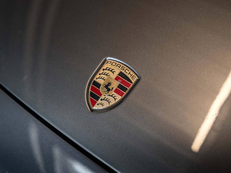 Voitures occasions PORSCHE CAYENNE E-Hybrid Champagne-au-Mont-d'Or