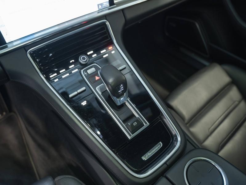 Voitures occasions PORSCHE Panamera Spt Turismo 4 E-Hybrid Champagne-au-Mont-d'Or