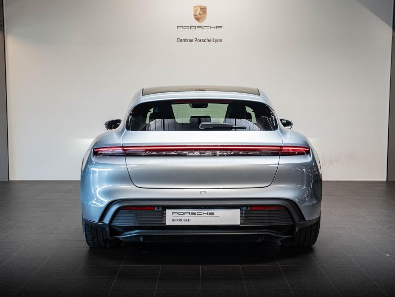 Voitures occasions PORSCHE Taycan Sport Turismo Base Champagne-au-Mont-d'Or