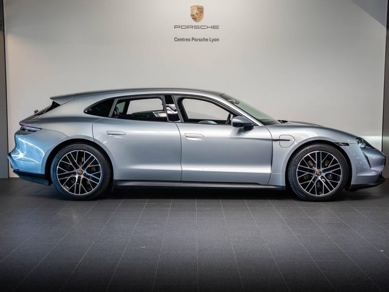 Voitures occasions PORSCHE Taycan Sport Turismo Base Champagne-au-Mont-d'Or