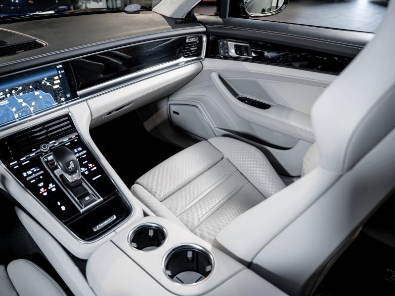 Voitures occasions PORSCHE Panamera Spt Turismo Turbo S Champagne-au-Mont-d'Or