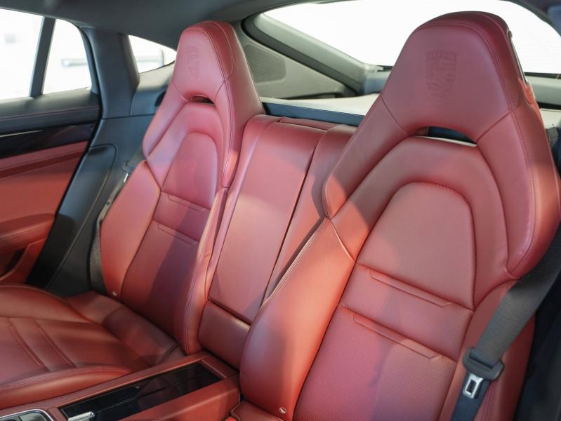 Voitures occasions PORSCHE PANAMERA 4 E-Hybrid Champagne-au-Mont-d'Or