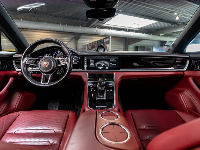 Voitures occasions PORSCHE PANAMERA 4 E-Hybrid Champagne-au-Mont-d'Or