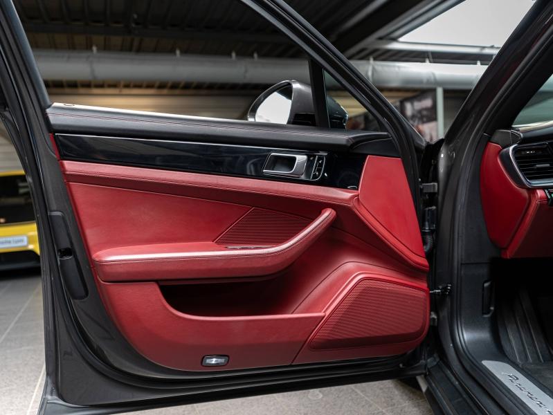Voitures occasions PORSCHE PANAMERA 4 E-Hybrid Champagne-au-Mont-d'Or