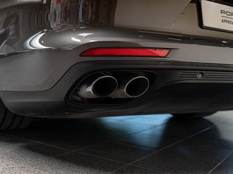 Voitures occasions PORSCHE PANAMERA 4 E-Hybrid Champagne-au-Mont-d'Or