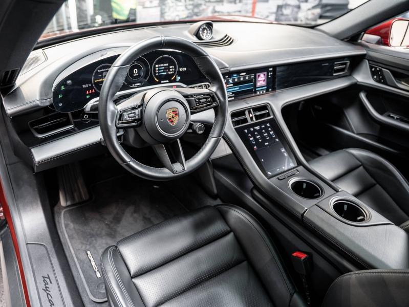 Voitures occasions PORSCHE Taycan Base Champagne-au-Mont-d'Or