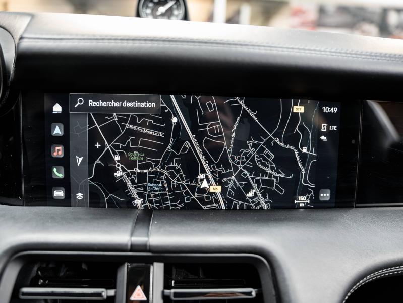 Voitures occasions PORSCHE Taycan Base Champagne-au-Mont-d'Or