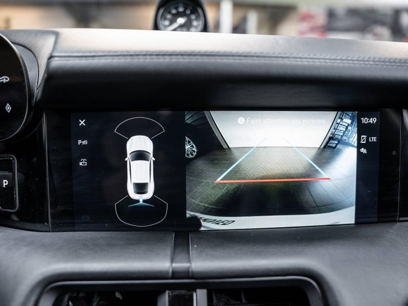 Voitures occasions PORSCHE Taycan Base Champagne-au-Mont-d'Or