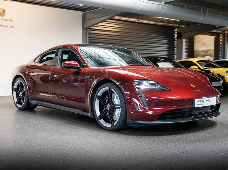 Voitures occasions PORSCHE Taycan Base Champagne-au-Mont-d'Or