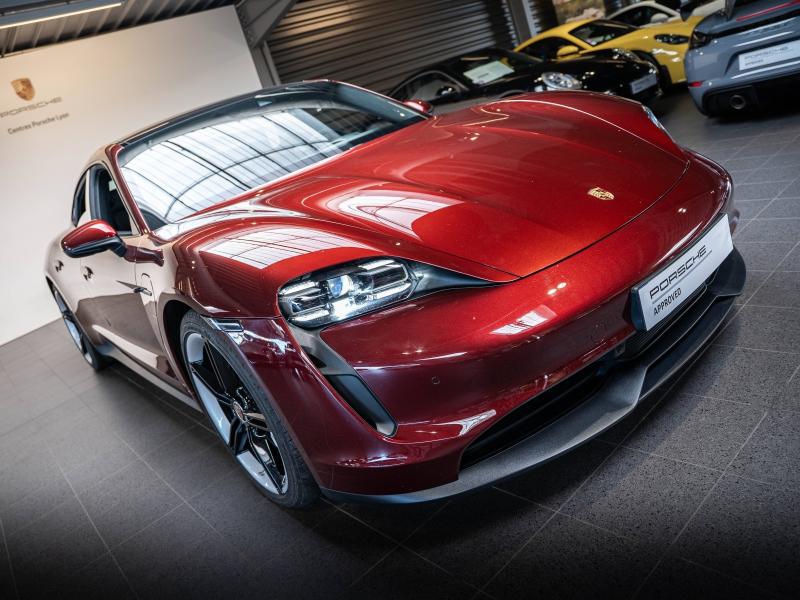 Voitures occasions PORSCHE Taycan Base Champagne-au-Mont-d'Or