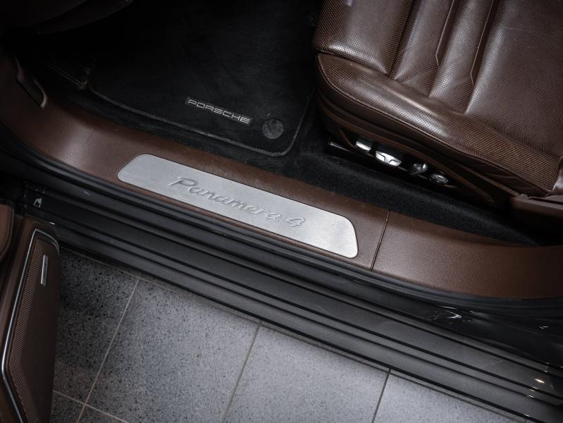 Voitures occasions PORSCHE Panamera Spt Turismo 4 E-Hybrid Champagne-au-Mont-d'Or