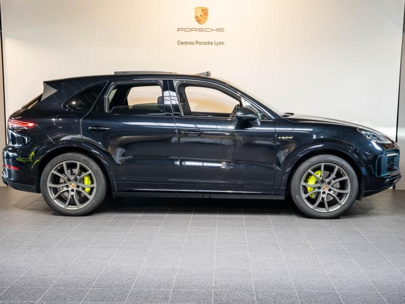 Voitures occasions PORSCHE CAYENNE E-Hybrid Champagne-au-Mont-d'Or