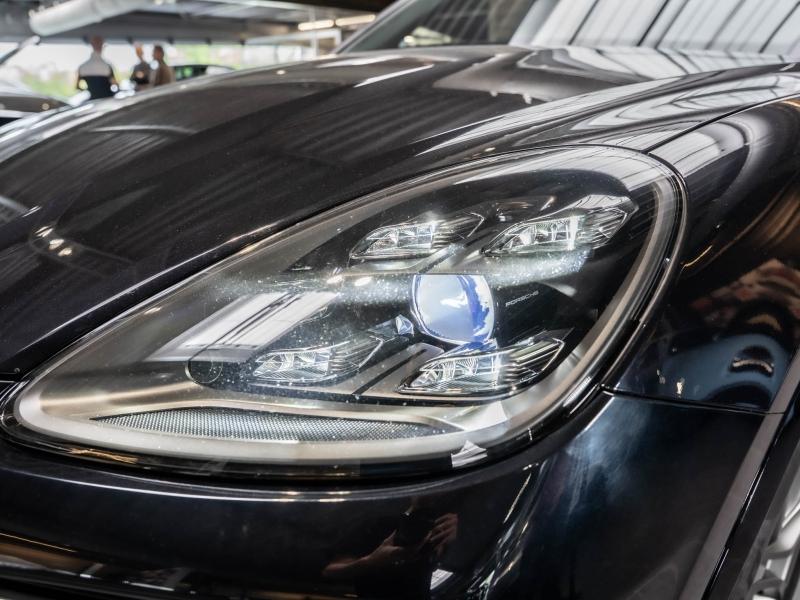 Voitures occasions PORSCHE CAYENNE E-Hybrid Champagne-au-Mont-d'Or