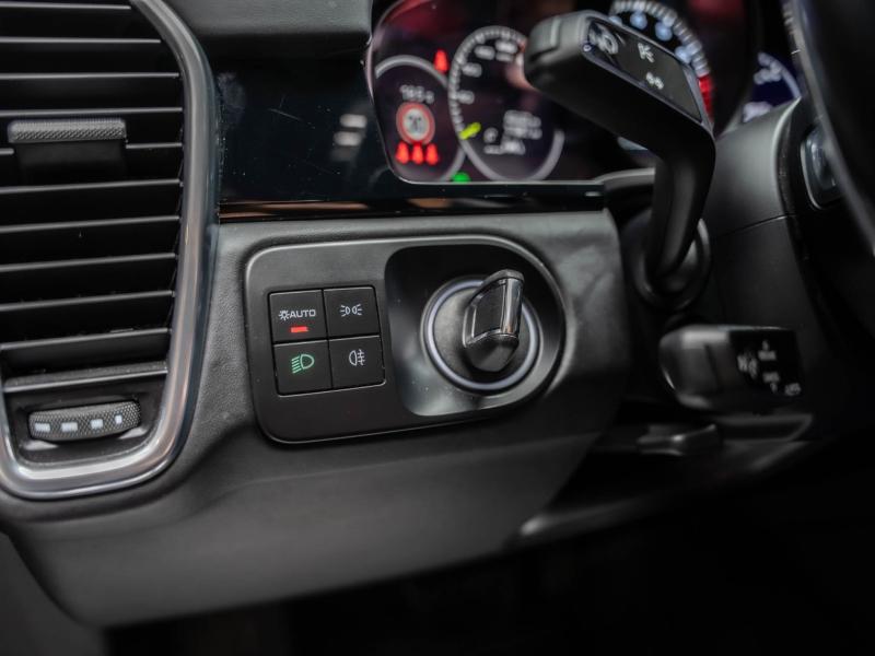 Voitures occasions PORSCHE CAYENNE E-Hybrid Champagne-au-Mont-d'Or