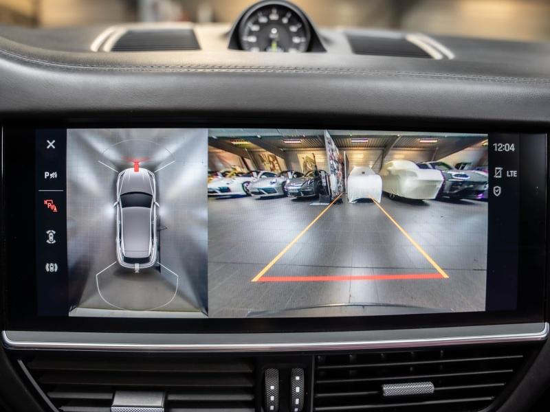 Voitures occasions PORSCHE CAYENNE E-Hybrid Champagne-au-Mont-d'Or