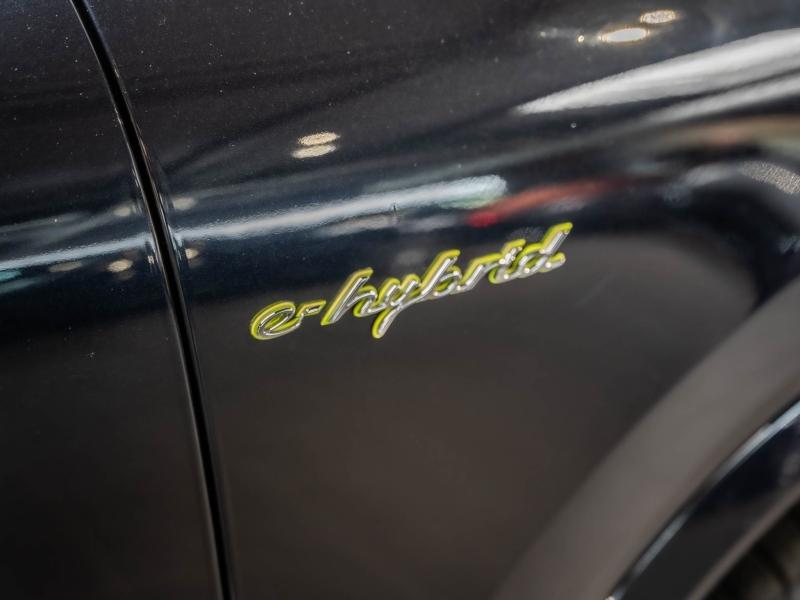 Voitures occasions PORSCHE CAYENNE E-Hybrid Champagne-au-Mont-d'Or