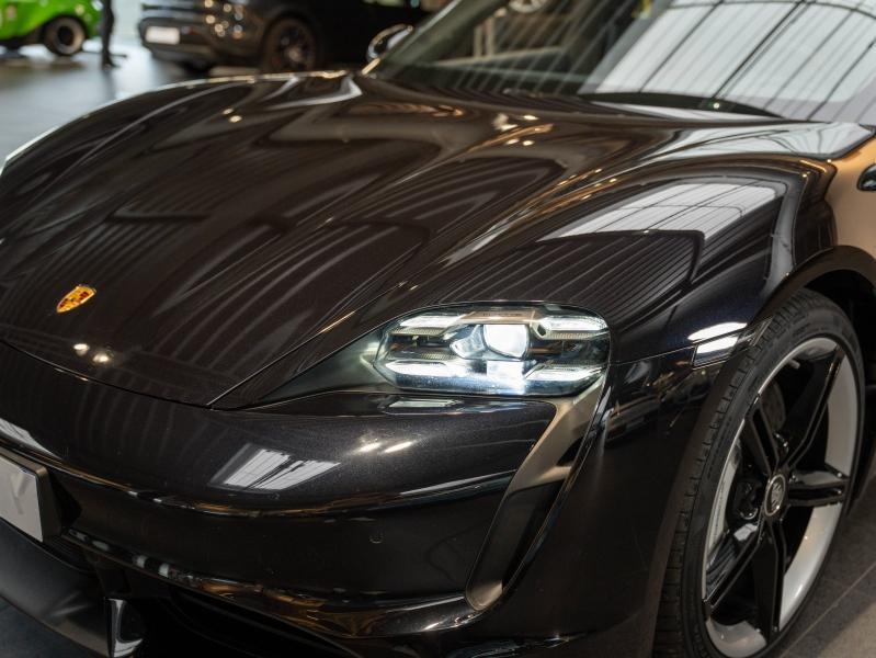 Voitures occasions PORSCHE Taycan Turbo Champagne-au-Mont-d'Or