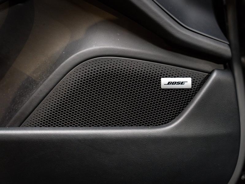 Voitures occasions PORSCHE Taycan Turbo Champagne-au-Mont-d'Or