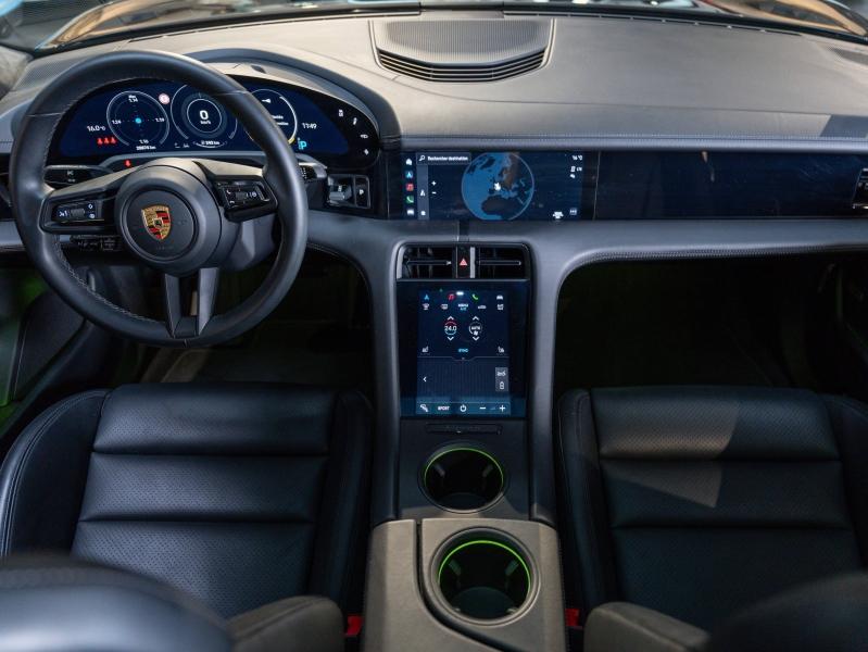 Voitures occasions PORSCHE Taycan Turbo Champagne-au-Mont-d'Or