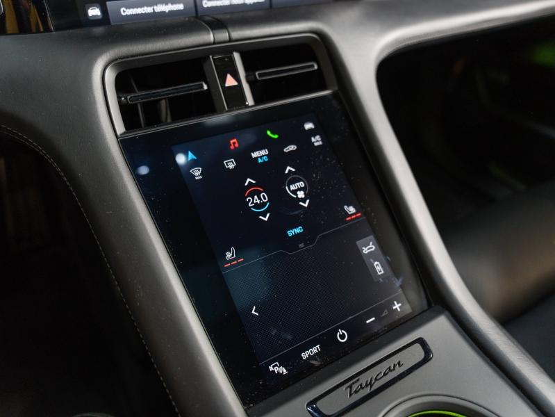 Voitures occasions PORSCHE Taycan Turbo Champagne-au-Mont-d'Or