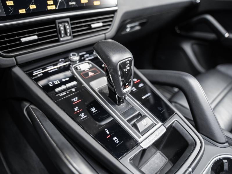 Voitures occasions PORSCHE CAYENNE E-Hybrid Champagne-au-Mont-d'Or