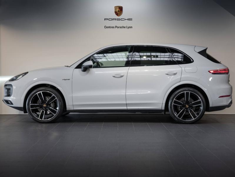 Voitures occasions PORSCHE CAYENNE E-Hybrid Champagne-au-Mont-d'Or