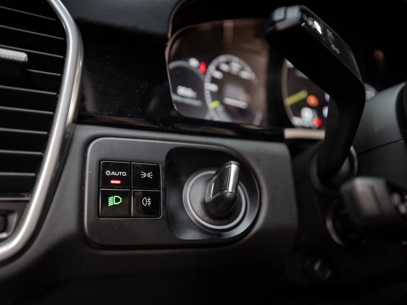 Voitures occasions PORSCHE CAYENNE E-Hybrid Champagne-au-Mont-d'Or