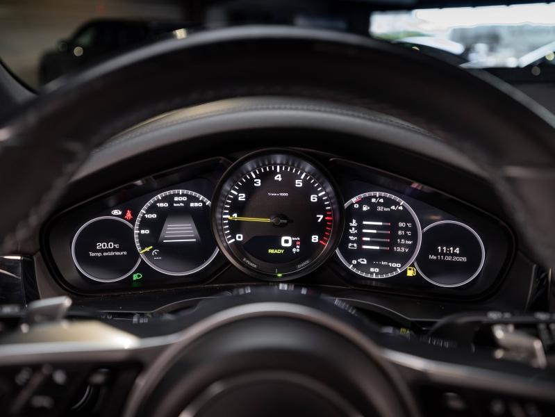 Voitures occasions PORSCHE CAYENNE E-Hybrid Champagne-au-Mont-d'Or