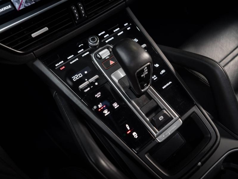 Voitures occasions PORSCHE CAYENNE E-Hybrid Champagne-au-Mont-d'Or