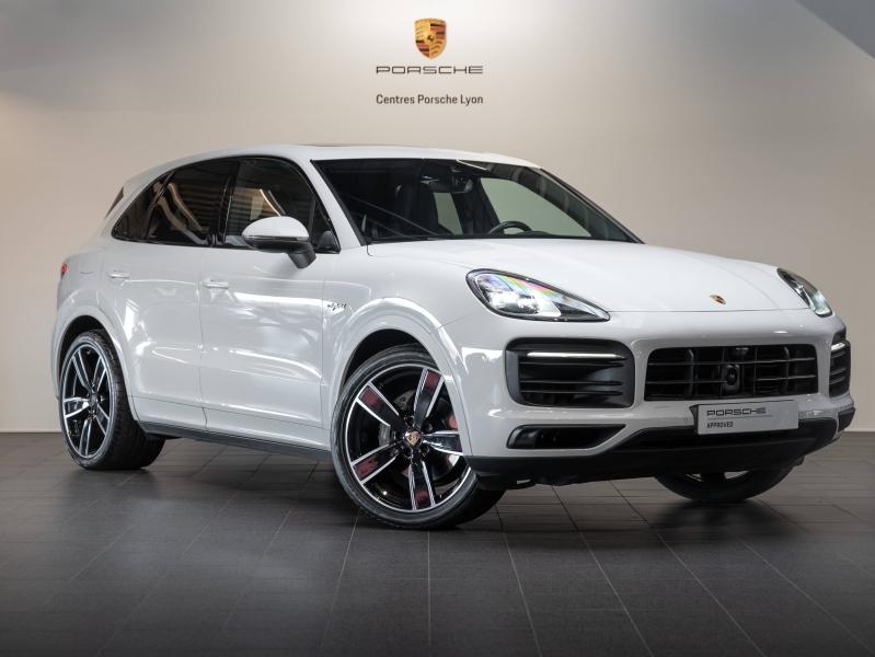 Voitures occasions PORSCHE CAYENNE E-Hybrid Champagne-au-Mont-d'Or