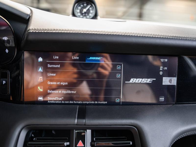 Voitures occasions PORSCHE Taycan Cross Turismo Turbo Champagne-au-Mont-d'Or