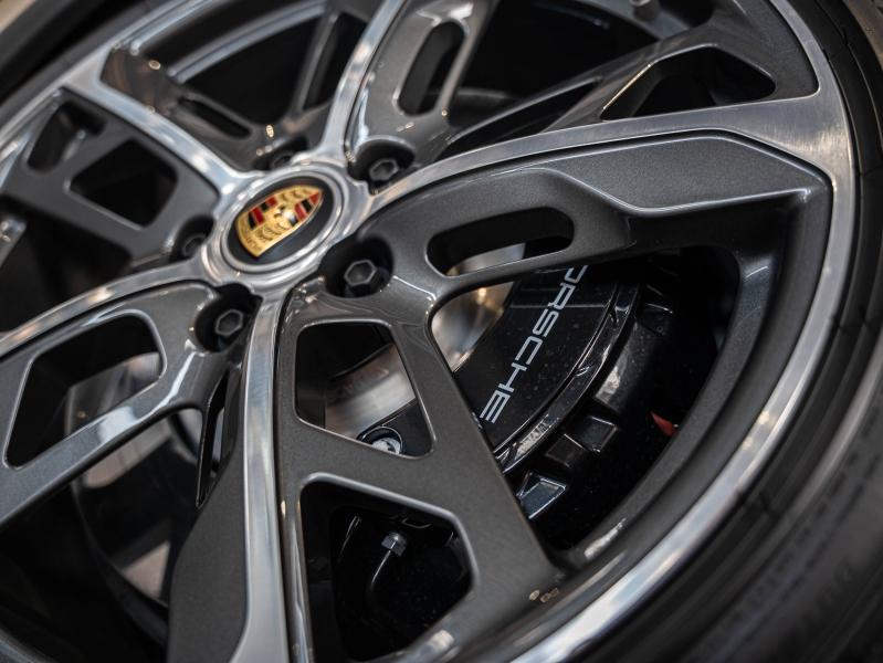 Voitures occasions PORSCHE Taycan Cross Turismo Turbo Champagne-au-Mont-d'Or