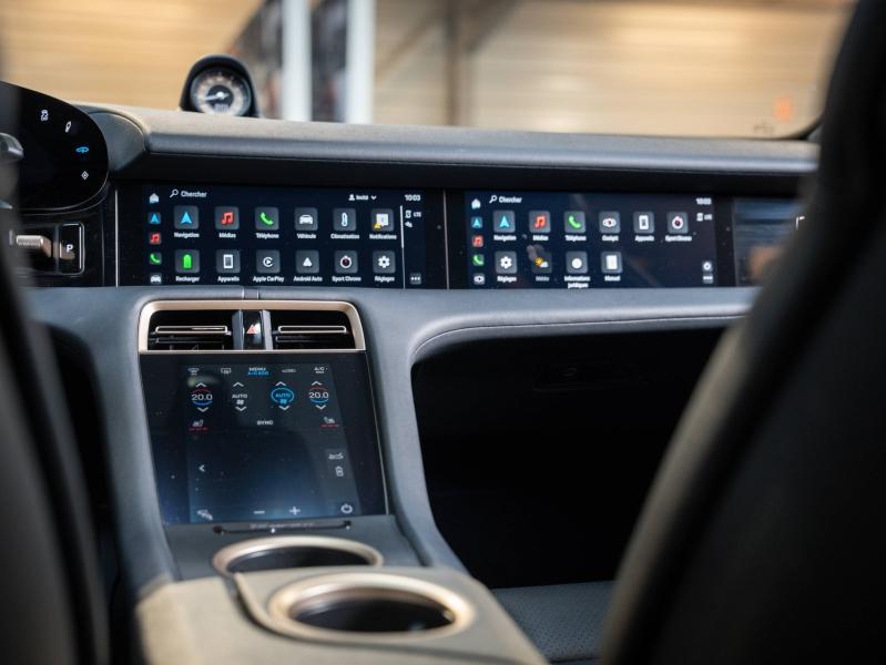 Voitures occasions PORSCHE Taycan Sport Turismo 4S Champagne-au-Mont-d'Or