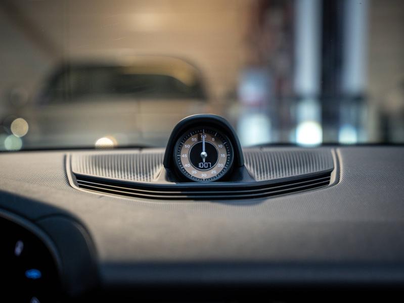 Voitures occasions PORSCHE Taycan Sport Turismo 4S Champagne-au-Mont-d'Or