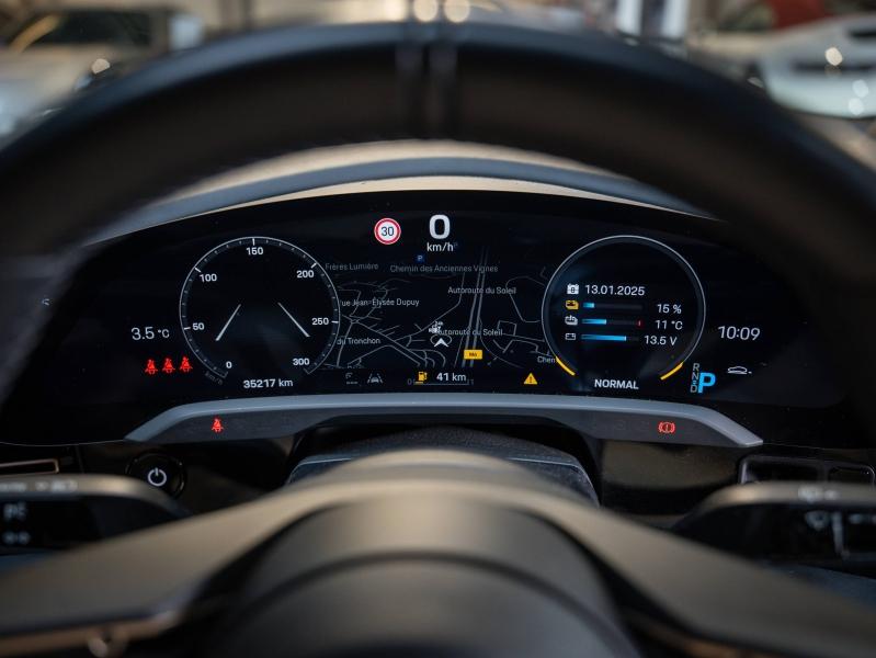 Voitures occasions PORSCHE Taycan Sport Turismo 4S Champagne-au-Mont-d'Or