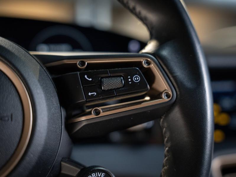 Voitures occasions PORSCHE Taycan Sport Turismo 4S Champagne-au-Mont-d'Or