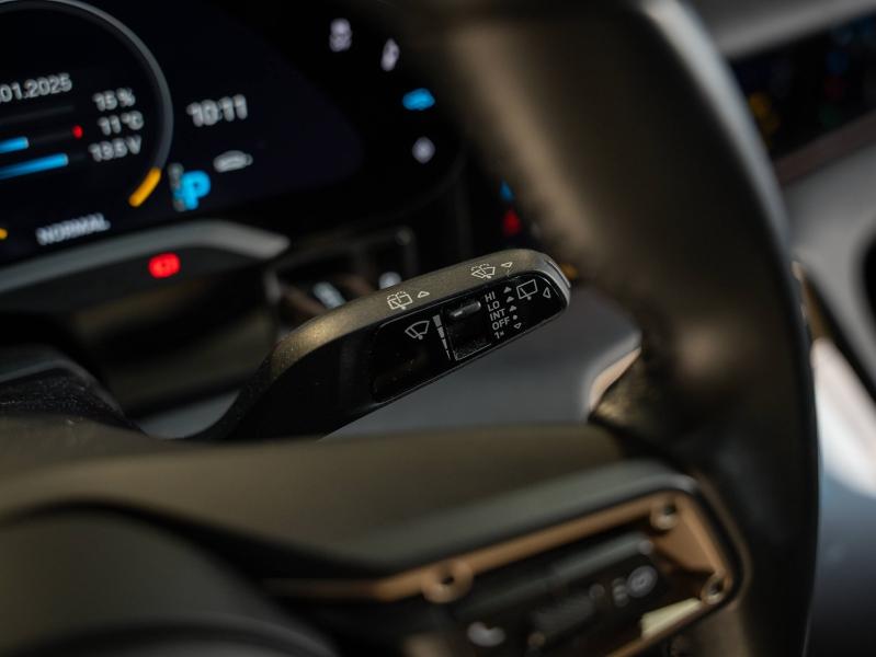 Voitures occasions PORSCHE Taycan Sport Turismo 4S Champagne-au-Mont-d'Or