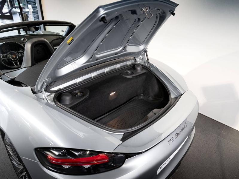 Voitures occasions PORSCHE 718 Boxster S Champagne-au-Mont-d'Or