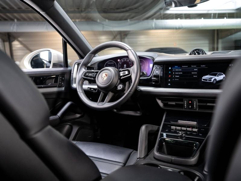 Voitures occasions PORSCHE Cayenne Coupe E-Hybrid Champagne-au-Mont-d'Or