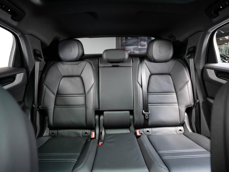 Voitures occasions PORSCHE Cayenne Coupe E-Hybrid Champagne-au-Mont-d'Or