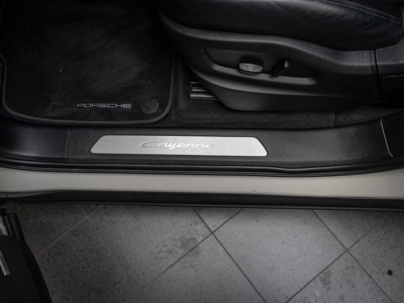 Voitures occasions PORSCHE Cayenne Coupe E-Hybrid Champagne-au-Mont-d'Or