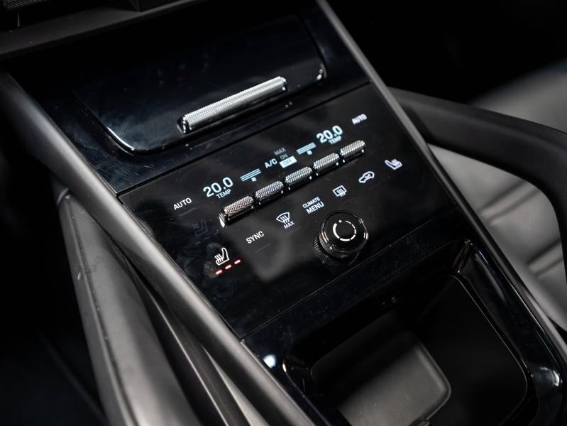 Voitures occasions PORSCHE Cayenne Coupe E-Hybrid Champagne-au-Mont-d'Or