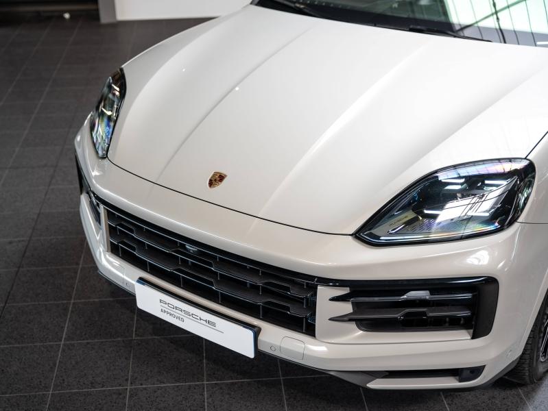 Voitures occasions PORSCHE Cayenne Coupe E-Hybrid Champagne-au-Mont-d'Or