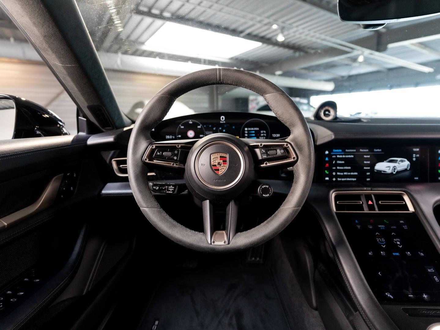 Voitures occasions PORSCHE Taycan Sport Turismo Turbo Champagne-au-Mont-d'Or