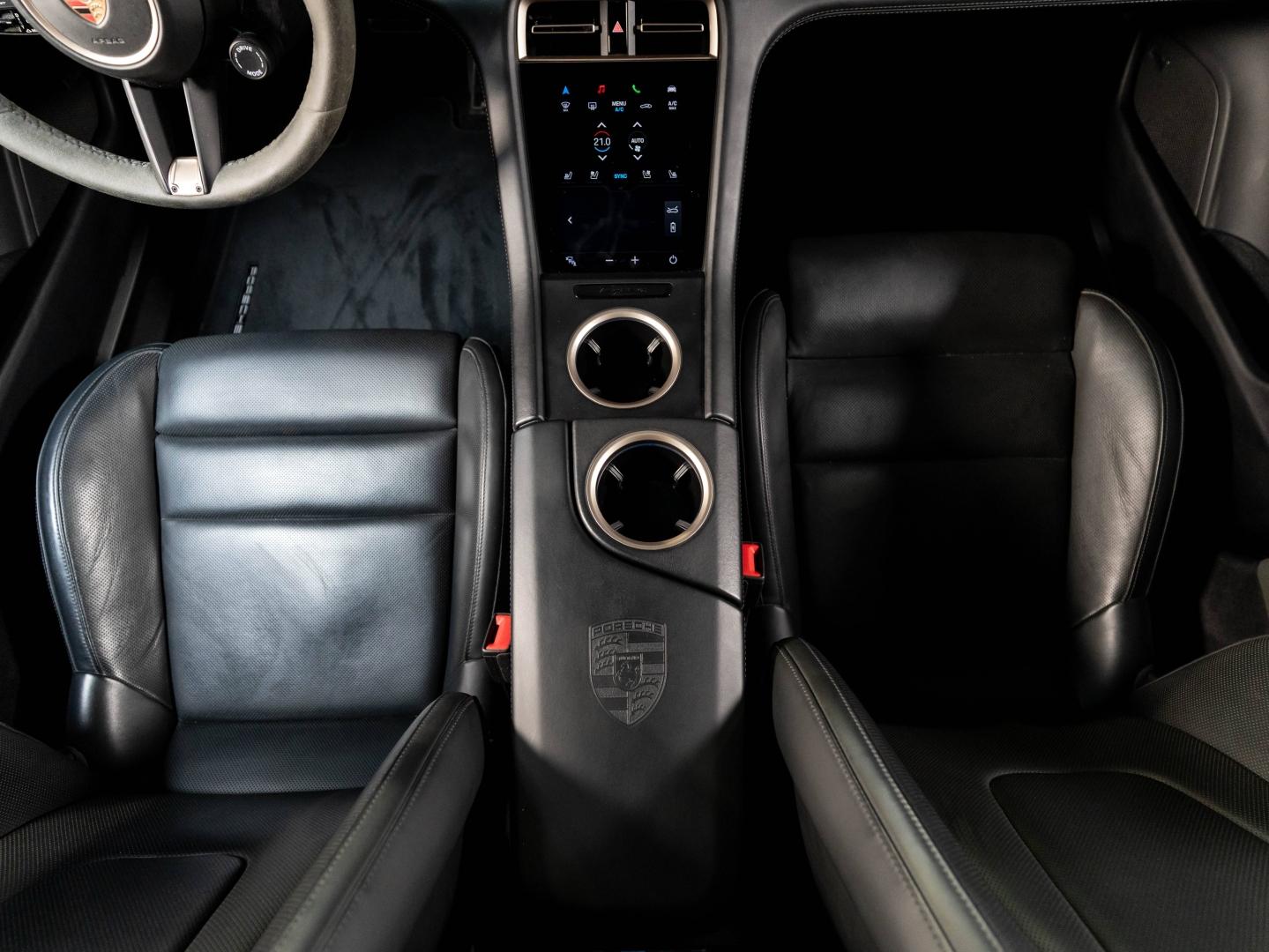Voitures occasions PORSCHE Taycan Sport Turismo Turbo Champagne-au-Mont-d'Or
